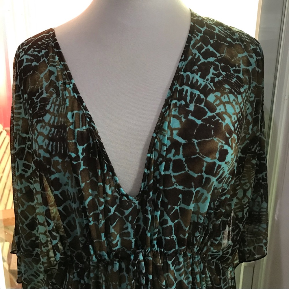 SUNSETS Sheer Tunic OS Aqua and brown leopard print